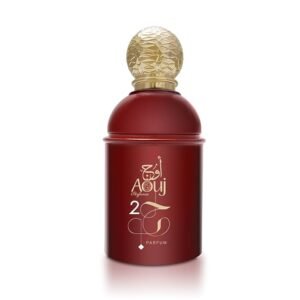 Bordeauxrode flacon van Aouj Love 2 parfum met gouden bolvormige dop en kalligrafisch label.